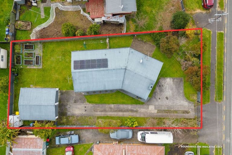 Photo of property in 104 Collins Road, Melville, Hamilton, 3206