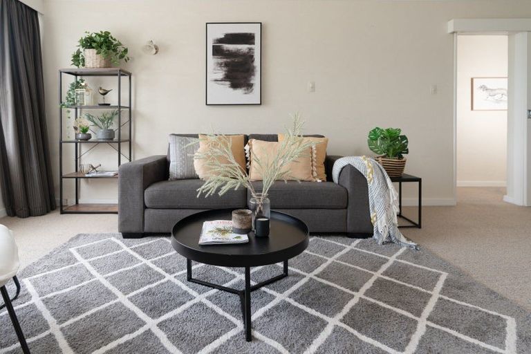 Photo of property in Kensington Apartments, 236 Oriental Parade, Oriental Bay, Wellington, 6011