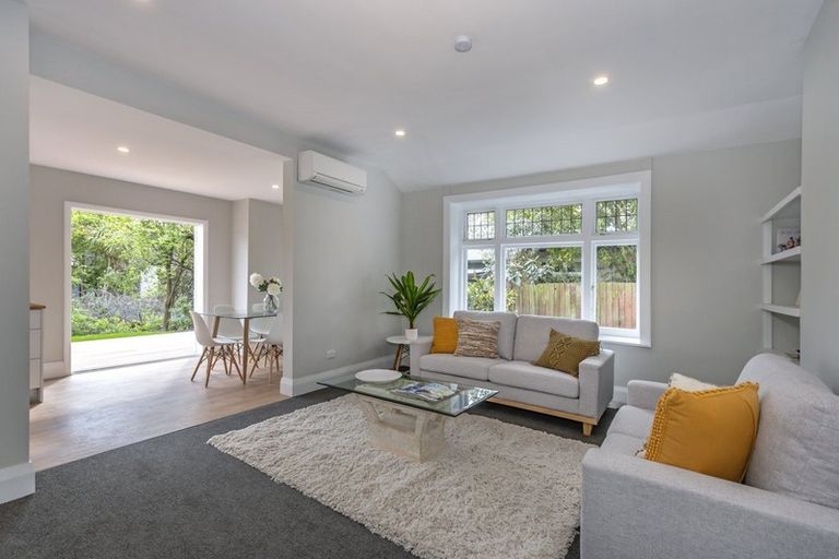 Photo of property in 77 Hawford Road, Opawa, Christchurch, 8023