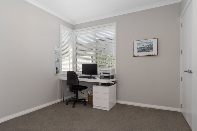 Photo of property in 31 Kayelene Place, Omokoroa, 3114