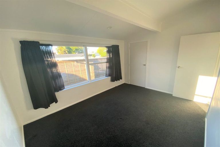 Photo of property in 18 Filmer Place, Melville, Hamilton, 3206