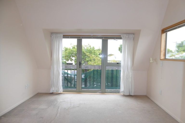 Photo of property in 2/22 Trafalgar Street, St Albans, Christchurch, 8014