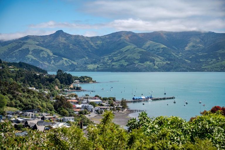 Photo of property in 19 Settlers Hill, Akaroa, 7520