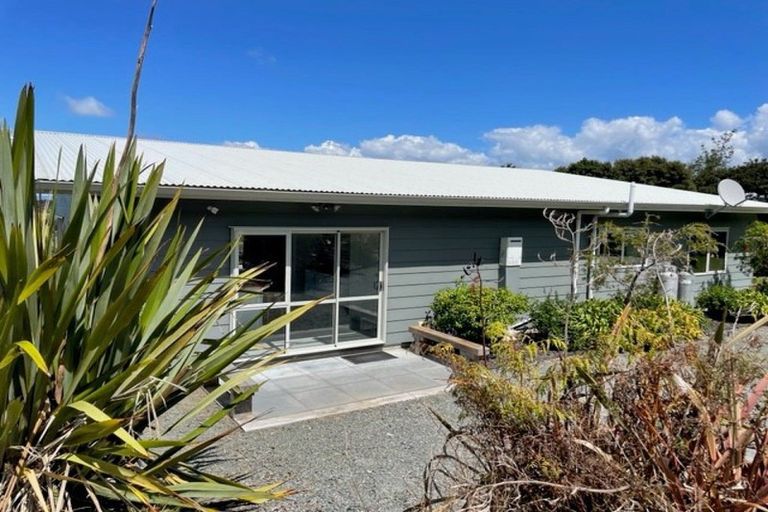 Photo of property in 74b Jude Road, Mangawhai, Kaiwaka, 0573