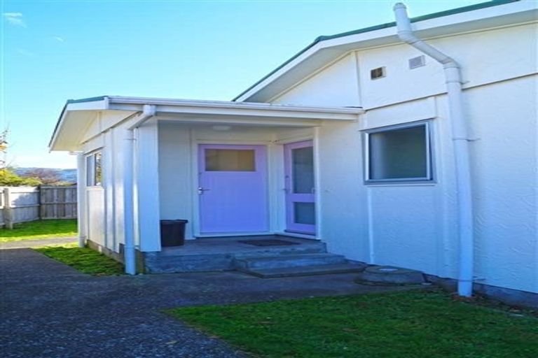 Photo of property in 2/19 Colson Street, Avalon, Lower Hutt, 5011