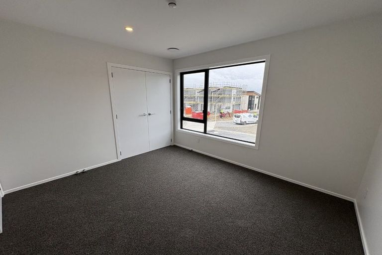 Photo of property in 4 Kumai Lane, Wallaceville, 5018