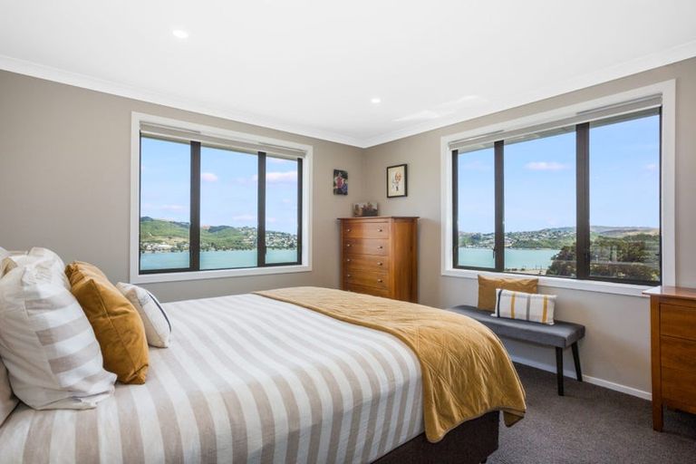 Photo of property in 34 Waitaria Terrace, Aotea, Porirua, 5024