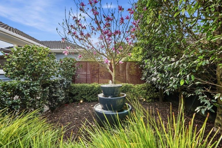 Photo of property in 47 Charlcott Street, Burnside, Christchurch, 8053