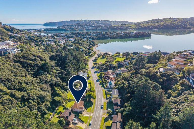 Photo of property in 38 Postgate Drive, Whitby, Porirua, 5024
