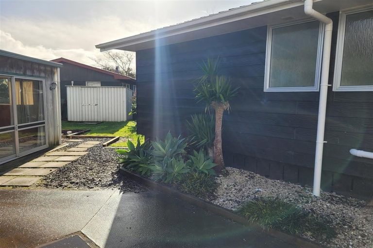 Photo of property in 5 Monument Road, Clevedon, Papakura, 2582