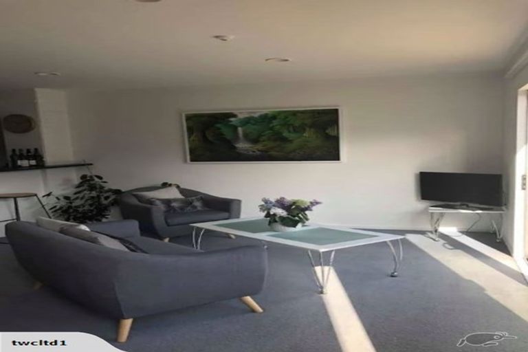 Photo of property in 12/3 Kelvin Grove, Te Aro, Wellington, 6011