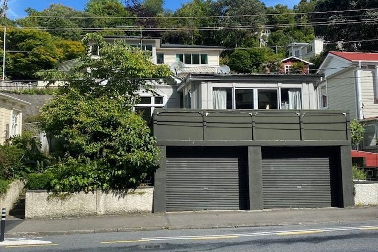 Photo of property in 115 Glenmore Street, Kelburn, Wellington, 6012