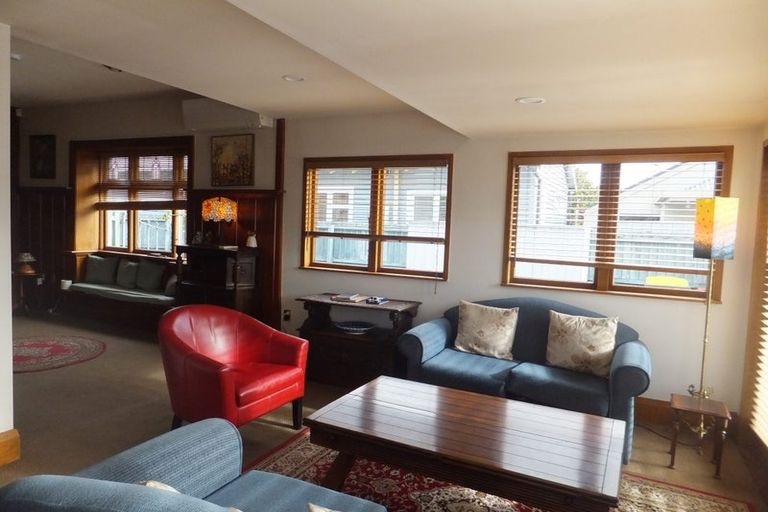 Photo of property in 55 North Avon Road, Richmond, Christchurch, 8013
