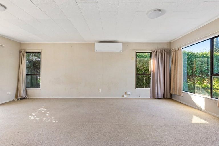 Photo of property in 2/9 Edmund Hillary Avenue, Papakura, 2110