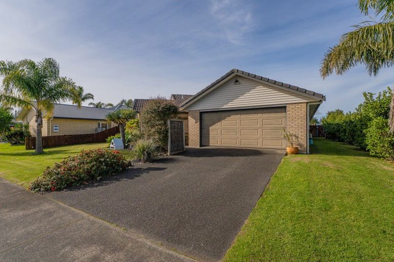 Photo of property in 28 Park Lane, Whitianga, 3510