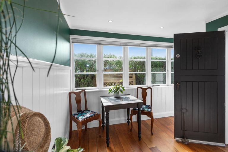 Photo of property in 8 Coronation Road, Morrinsville, 3300