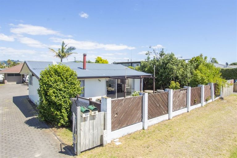 Photo of property in 33 Percy Road, Papamoa Beach, Papamoa, 3118