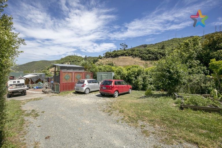 Photo of property in 16b Hugh Duncan Street, Haywards, Lower Hutt, 5018