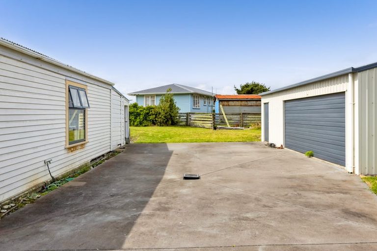 Photo of property in 11 Suffolk Street, Patea, 4520