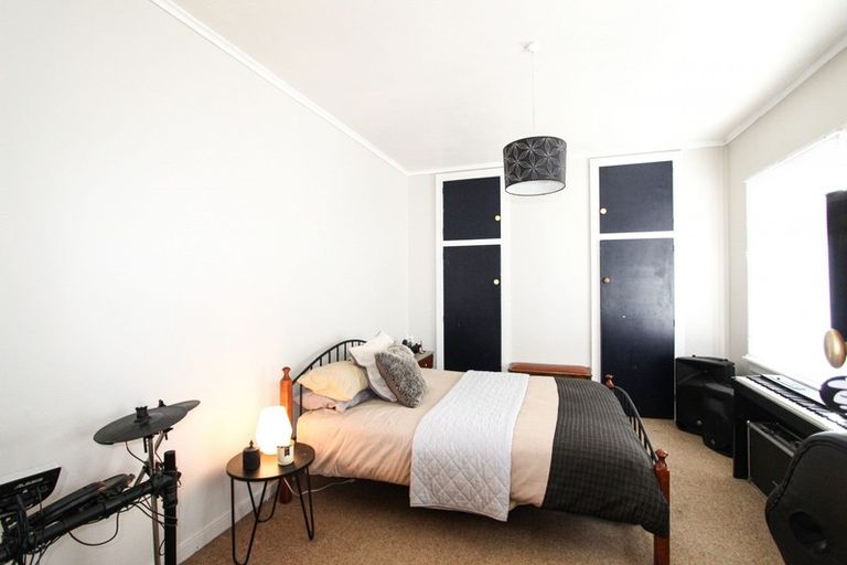 Photo of property in 10 Huxley Street, Pahiatua, 4910