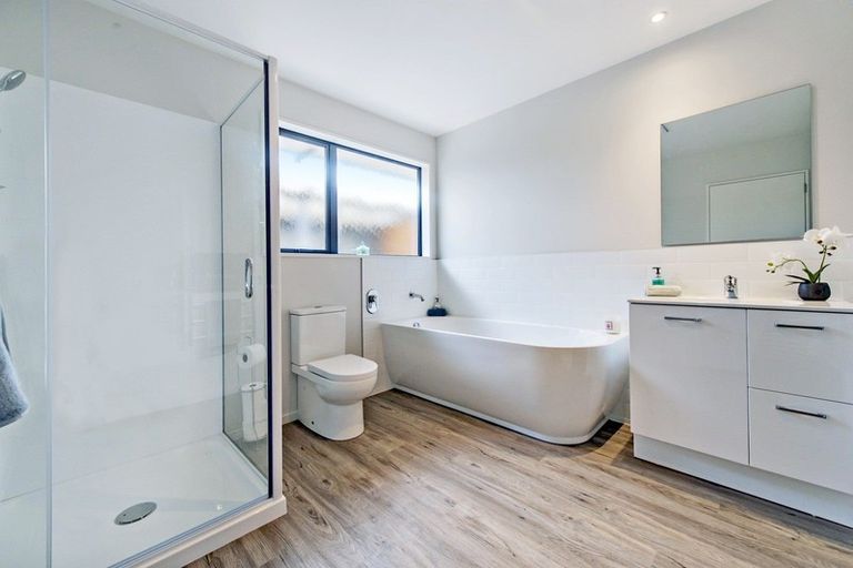 Photo of property in 27 Reserve Road, Waikuku Beach, 7473