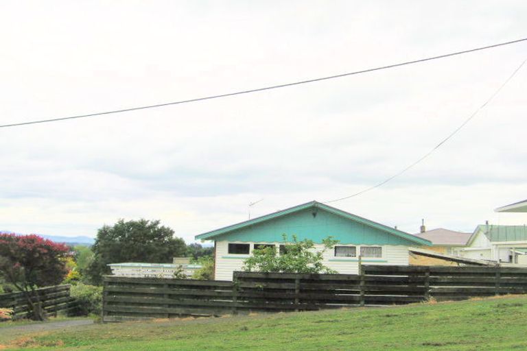 Photo of property in 8 Burgess Street, Te Aroha, 3320