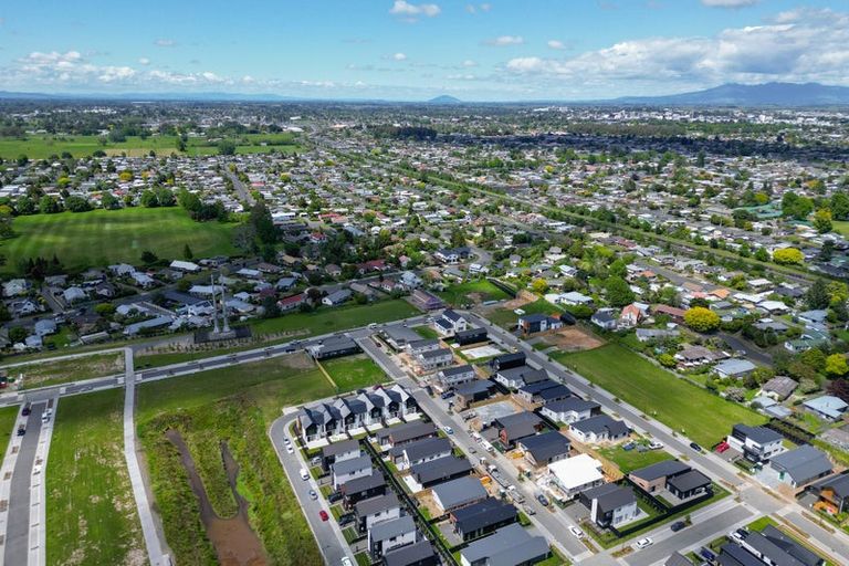 Photo of property in 37 Earp Crescent, Chartwell, Hamilton, 3210