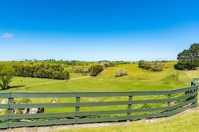 Photo of property in 122 Colville Road, Dargaville, 0377