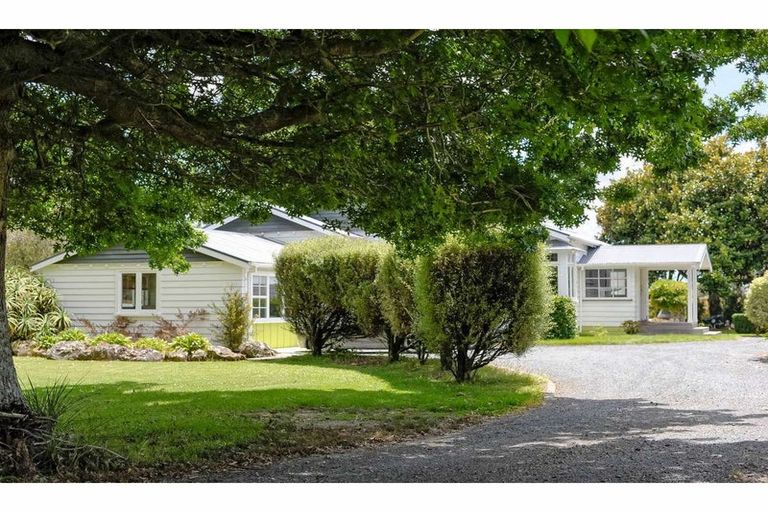 Photo of property in 128 Waipapa Road, Kerikeri, 0230