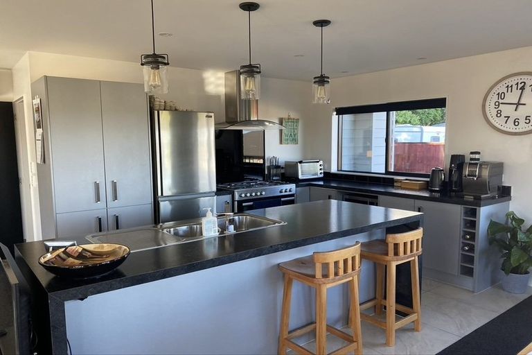 Photo of property in 83 Waterstone Avenue, Paraparaumu, 5032