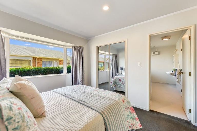 Photo of property in 10 Longford Court, Forest Lake, Hamilton, 3200