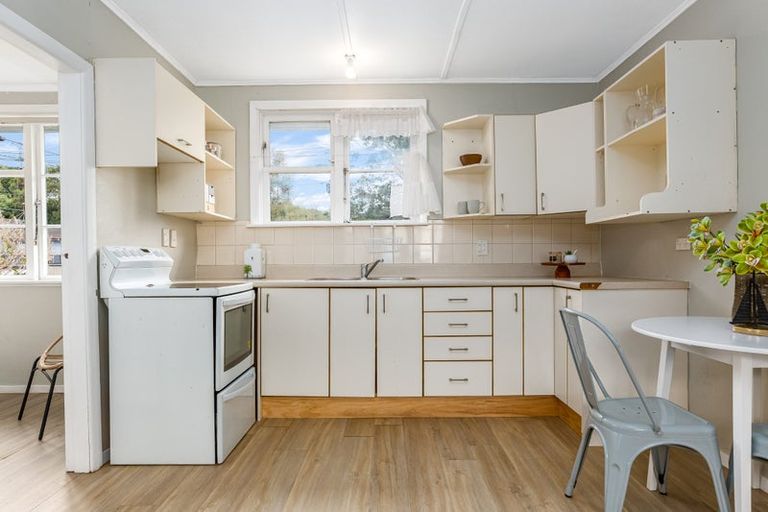 Photo of property in 26 Jackson Terrace, Ranui, Porirua, 5024