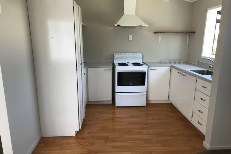 Photo of property in 2/6 Esperanto Road, Papatoetoe, Auckland, 2025