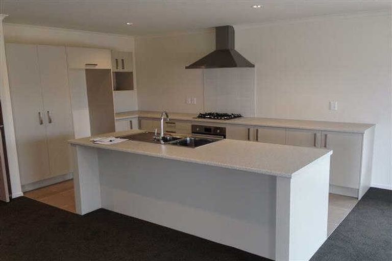 Photo of property in 2 Derwent Place, Flagstaff, Hamilton, 3210