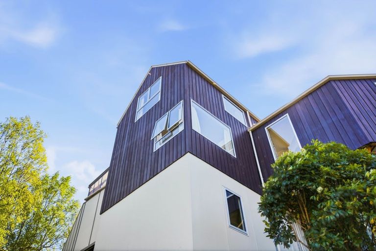 Photo of property in 4 Salmond Street, Halfway Bush, Dunedin, 9010