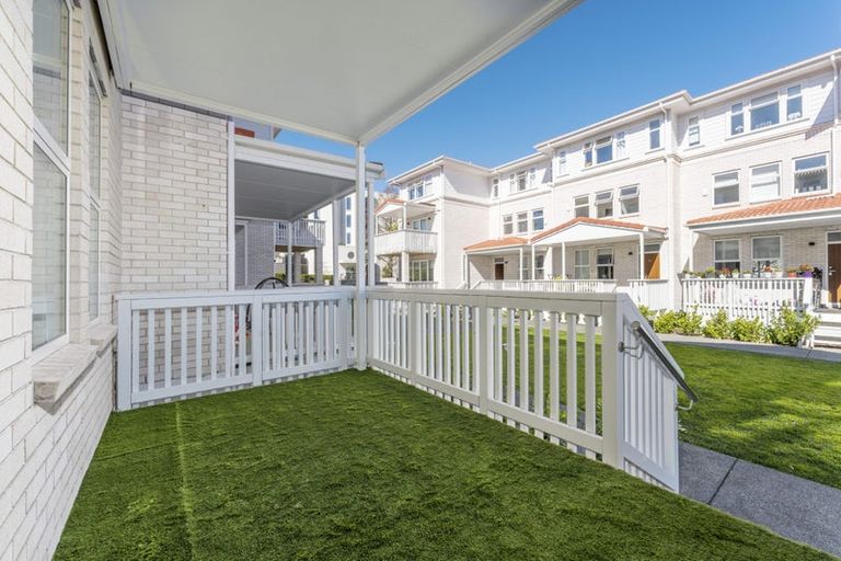 Photo of property in 30 Whautapu Court, Avondale, 1026