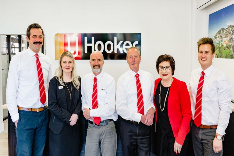 Photo of property in 16 Crest Street, Tainui, Dunedin, 9013