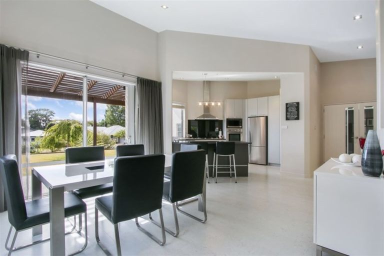 Photo of property in 20 Uretara Drive, Katikati, 3129