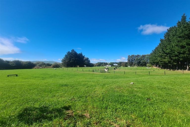 Photo of property in 1188 State Highway 2, Mikimiki, Masterton, 5881