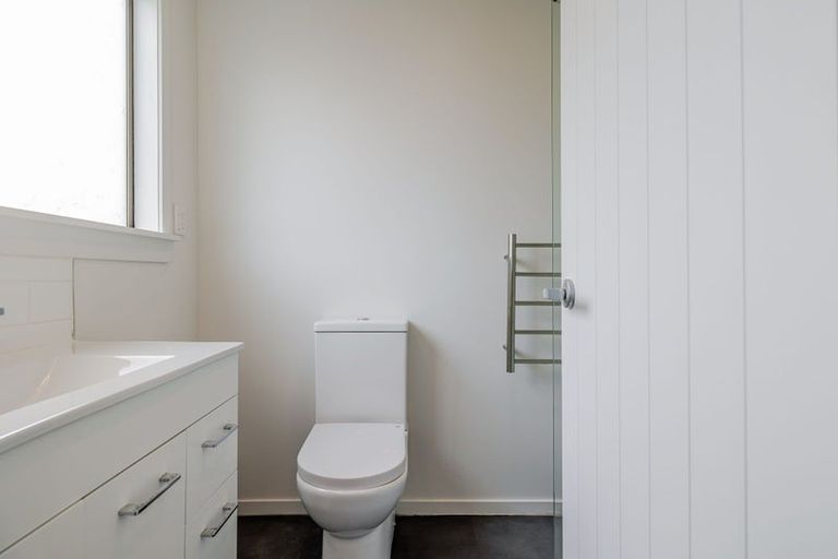 Photo of property in 38 Savage Crescent, West End, Palmerston North, 4412