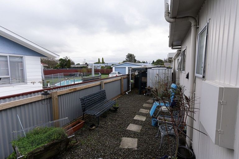 Photo of property in 17 Stout Street, Masterton, 5810