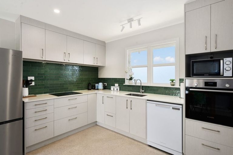 Photo of property in 51 Lytton Street, Glenholme, Rotorua, 3010