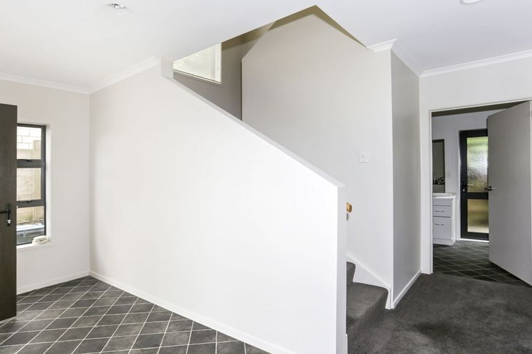 Photo of property in 10/19 Glencarron Place, Bethlehem, Tauranga, 3110