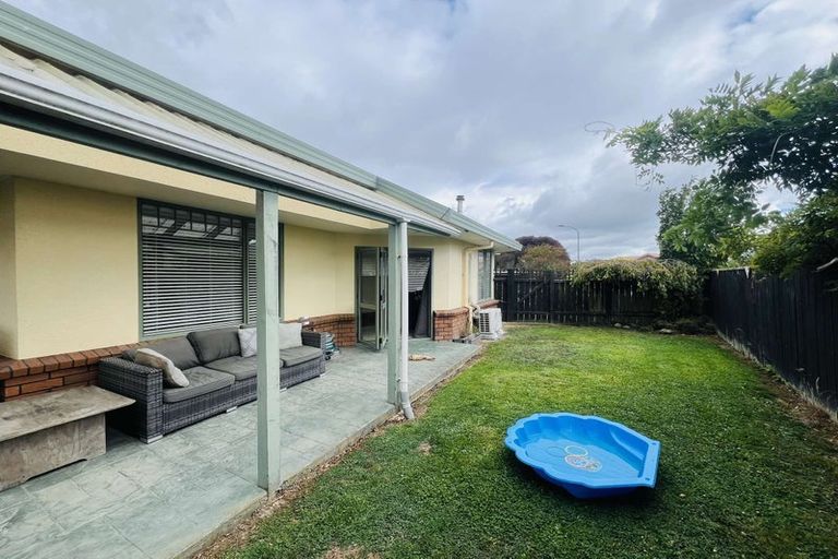 Photo of property in 30 Caroline Crescent, Highbury, Palmerston North, 4412