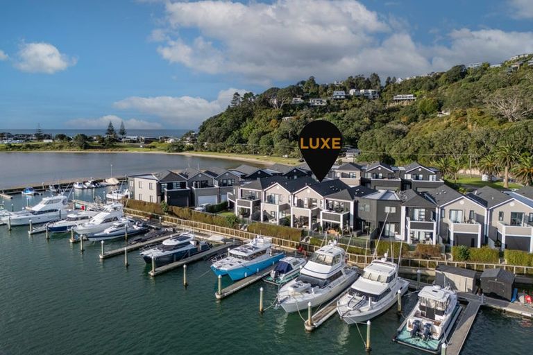 Photo of property in 7/6 The Marina, Tairua, 3508