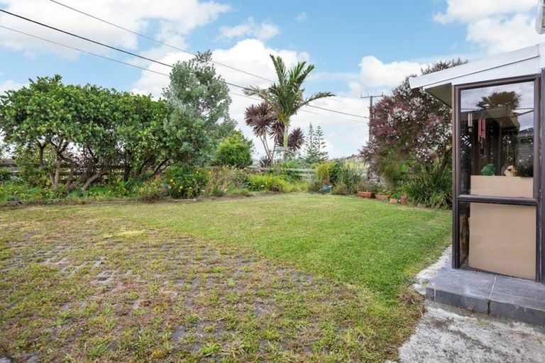 Photo of property in 109 Hurndall Street East, Maungaturoto, 0520