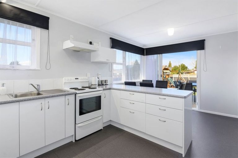 Photo of property in 307 Sunset Road, Sunnybrook, Rotorua, 3015