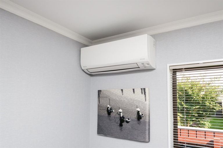 Photo of property in 7b Humphrey Street, Marton, 4710