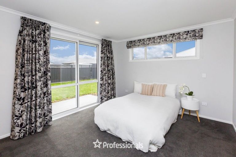 Photo of property in 107 Mawai Hakona Drive, Wallaceville, Upper Hutt, 5018