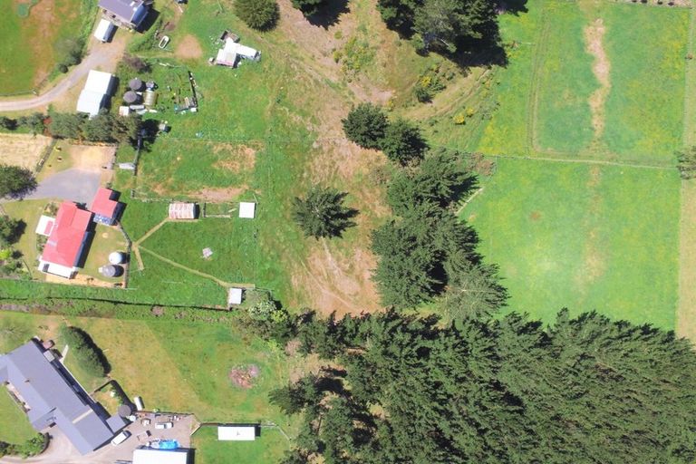 Photo of property in 170 Foxton Shannon Road, Foxton, 4893